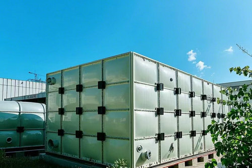 陜西民用建筑領域里玻璃鋼水箱的選擇要點有哪些？